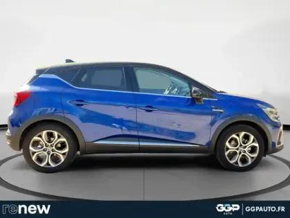 Photo 5 Renault Captur  1.6 E-Tech hybride 145ch Techno Fast Track