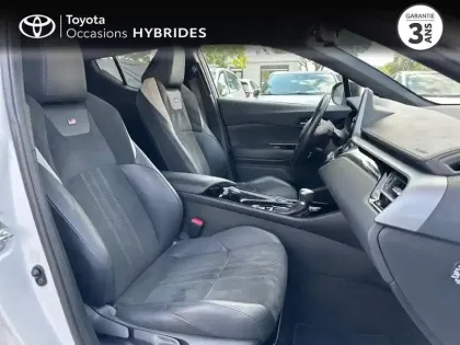 Photo 5 Toyota C-HR  122h GR-Sport 2WD E-CVT MY22
