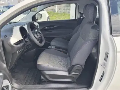 Photo 8 Fiat 500  e 95ch Icône