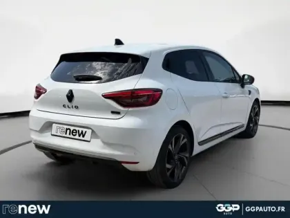 Photo 19 Renault Clio  1.6 E-Tech hybride 145ch Engineered