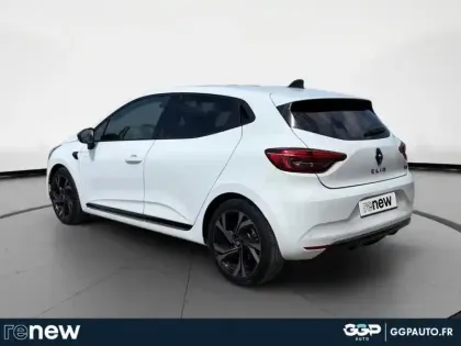 Photo 17 Renault Clio  1.6 E-Tech hybride 145ch Engineered
