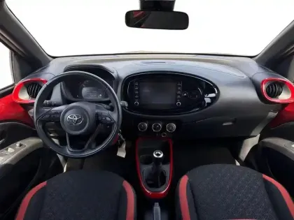 Photo 9 Toyota Aygo X  1.0 VVT-i 72ch Design MY23