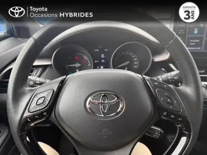 Photo 12 Toyota C-HR  1.8 Hybride 122ch Dynamic Ultimate E-CVT
