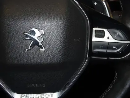 Photo 14 Peugeot 5008  1.2 PureTech 130ch S&S Roadtrip EAT8