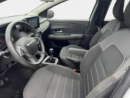 Photo 13 Dacia Sandero  1.0 ECO-G 100ch Expression