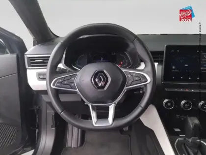Photo 11 Renault Clio  1.6 E-Tech hybride 145ch Techno
