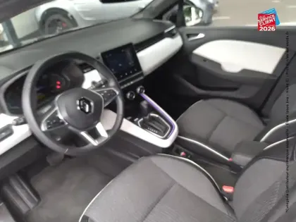 Photo 14 Renault Clio  1.6 E-Tech hybride 145ch Techno