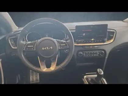 Photo 14 Kia Xceed  1.6 CRDI 136ch MHEV Active iBVM6