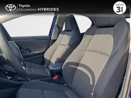 Photo 10 Toyota Yaris  116h Design