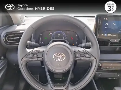 Photo 12 Toyota Yaris  116h Design