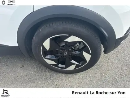 Photo 7 Renault Captur  1.6 E-Tech full hybrid 145ch Techno