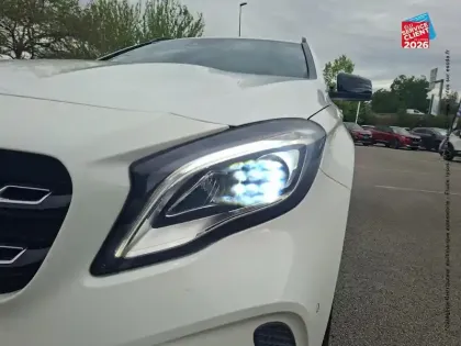 Photo 12 Mercedes GLA  200 Inspiration 7G-DCT