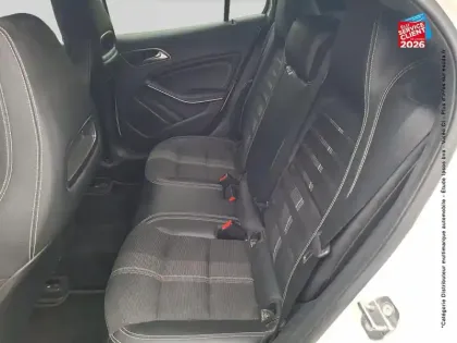 Photo 10 Mercedes GLA  200 Inspiration 7G-DCT