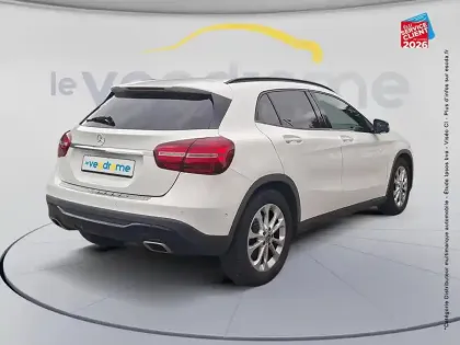 Photo 5 Mercedes GLA  200 Inspiration 7G-DCT