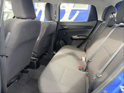Photo 11 Suzuki Swift  1.2 Dualjet Hybrid 83 ch Pack