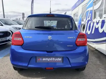 Photo 5 Suzuki Swift  1.2 Dualjet Hybrid 83 ch Pack
