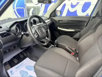 Photo 9 Suzuki Swift  1.2 Dualjet Hybrid 83 ch Pack