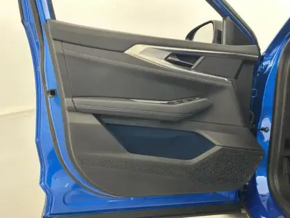 Photo 10 Renault Rafale E-Tech full hybrid 200 ch esprit Alpine 5p