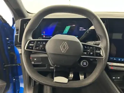 Photo 14 Renault Rafale E-Tech full hybrid 200 ch esprit Alpine 5p