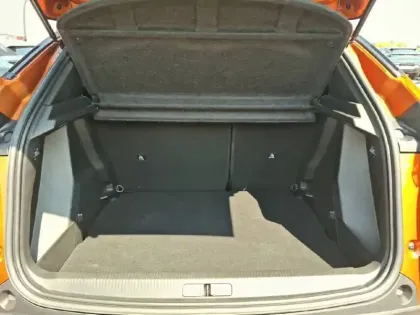 Photo 5 Peugeot 2008  PureTech 100 S&S BVM6