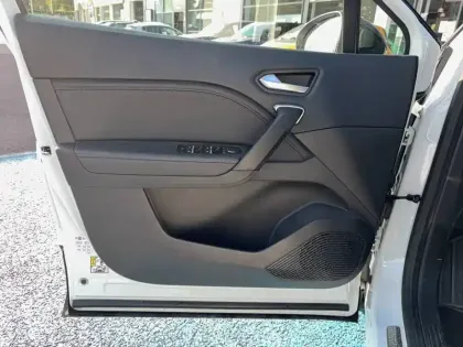 Photo 7 Renault Captur  E-Tech Plug-in 160 - 21
