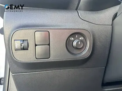 Photo 12 Citroën C3  SOCIETE PURETECH 83 S&S BVM