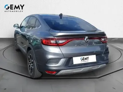 Photo 6 Renault Arkana  mild hybrid 140 EDC FAP - 22