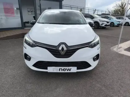 Photo 7 Renault Clio  E-Tech full hybrid 145