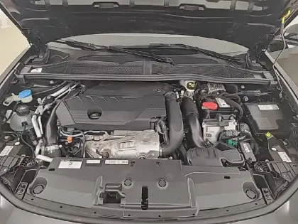 Photo 26 Peugeot 408  PHEV 225 e-EAT8