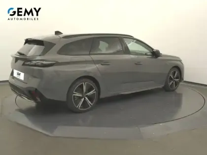 Photo 17 Peugeot 308  SW PHEV 225 e-EAT8