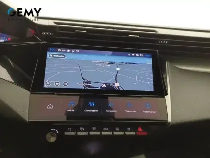 Photo 13 Peugeot 308  SW PHEV 225 e-EAT8