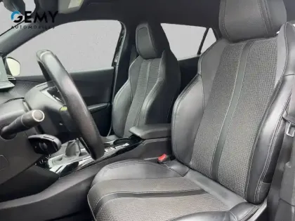 Photo 8 Peugeot 2008  BlueHDi 110 S&S BVM6