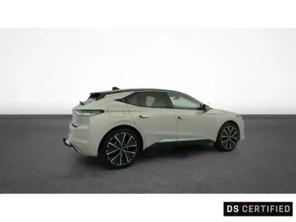 Photo 8 DS DS 4  Hybride E-Tense 225 EAT8