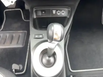 Photo 18 Renault Twingo  III E-Tech