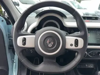Photo 19 Renault Twingo  III E-Tech