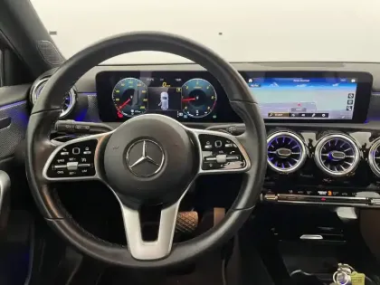 Photo 21 Mercedes Classe A  200 d 8G-DCT
