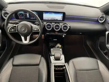 Photo 30 Mercedes Classe A  200 d 8G-DCT