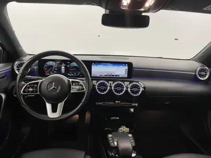 Photo 29 Mercedes Classe A  200 d 8G-DCT