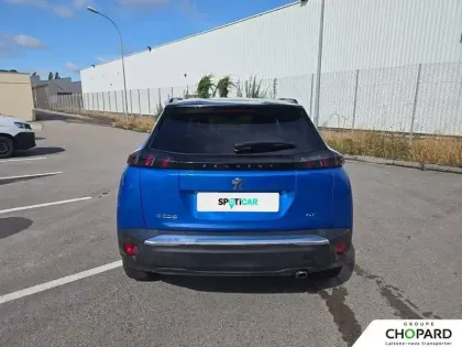 Photo 33 Peugeot 2008  BlueHDi 130 S&S EAT8