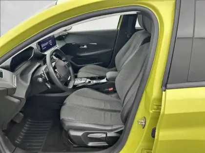 Photo 30 Peugeot 208  Hybrid 100 e-DCS6