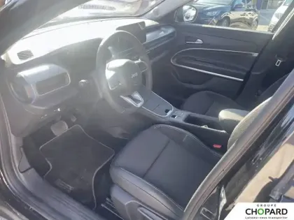 Photo 9 Jeep Avenger  1.2 Turbo T3 100 ch e-Hybrid BVR6