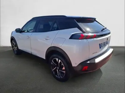 Photo 6 Peugeot 2008  BlueHDi 130 S&S EAT8