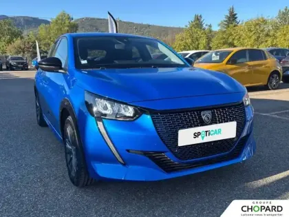 Photo 27 Peugeot 208  Electrique 50 kWh 136ch