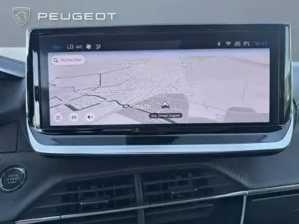 Photo 24 Peugeot 208  Hybrid 100 e-DCS6