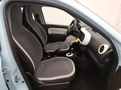 Photo 22 Renault Twingo  III E-Tech