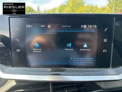 Photo 17 Peugeot 2008  PureTech 100 S&S BVM6