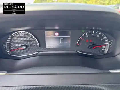 Photo 9 Peugeot 2008  PureTech 100 S&S BVM6