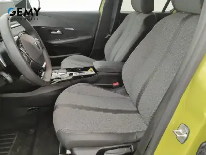 Photo 8 Peugeot 208  Hybrid 100 e-DCS6