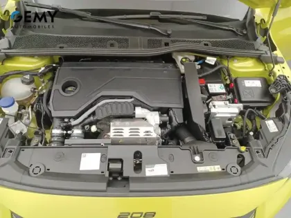 Photo 11 Peugeot 208  Hybrid 100 e-DCS6
