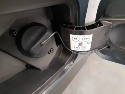 Photo 20 Renault Captur  E-Tech 145 - 21